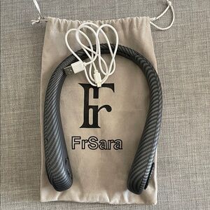 FrSara Neck Fan - Carbon Black Wearable Fan